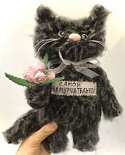 Игрушка нежный котик с букетиком